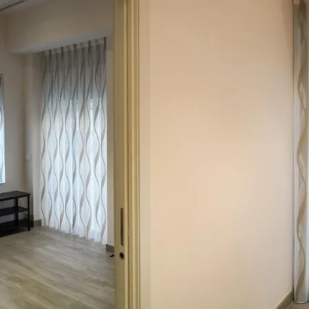 Mimi's In En Corts Apartment *