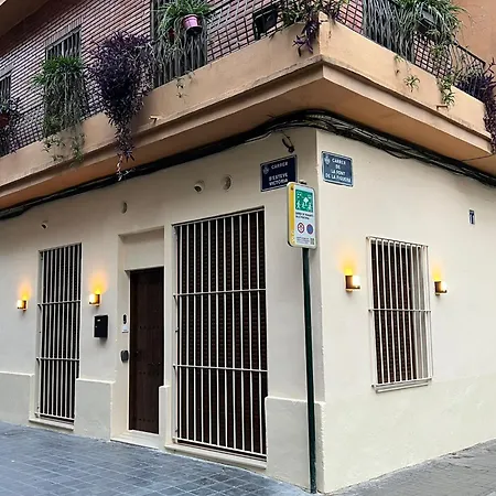 Mimi's In En Corts Apartment Valencia